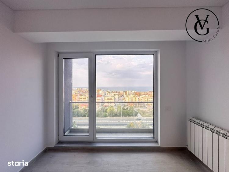 Apartament cu 3 camere semidecomandat în Nord