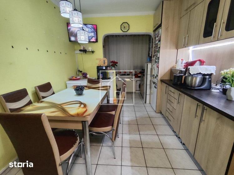 Apartament cu 2 camere decomandat, mobilat în Valea Aurie