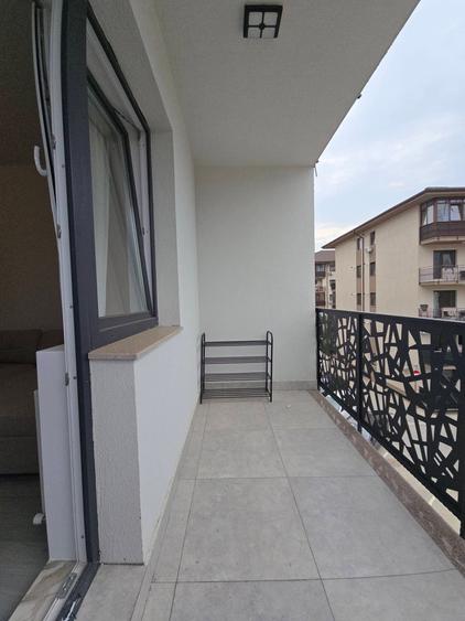 Apartament cu 2 camere decomandat în Dobroești