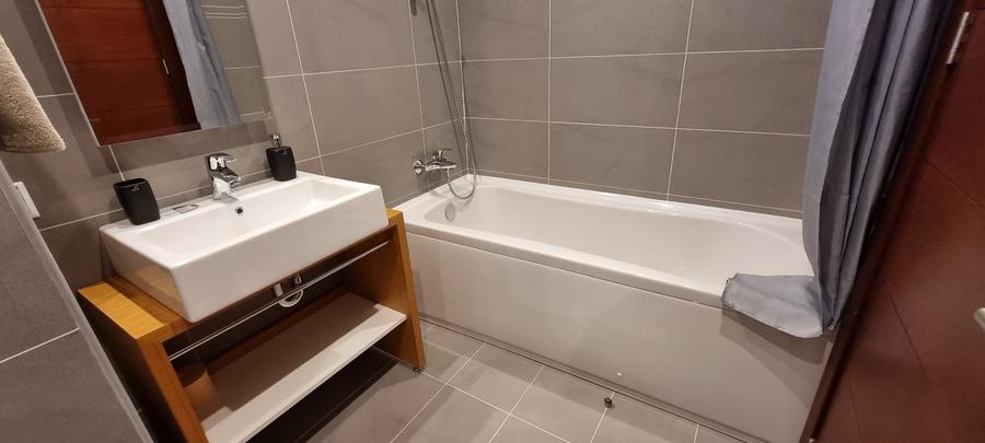 Apartament cu 2 camere semidecomandat în Dristor
