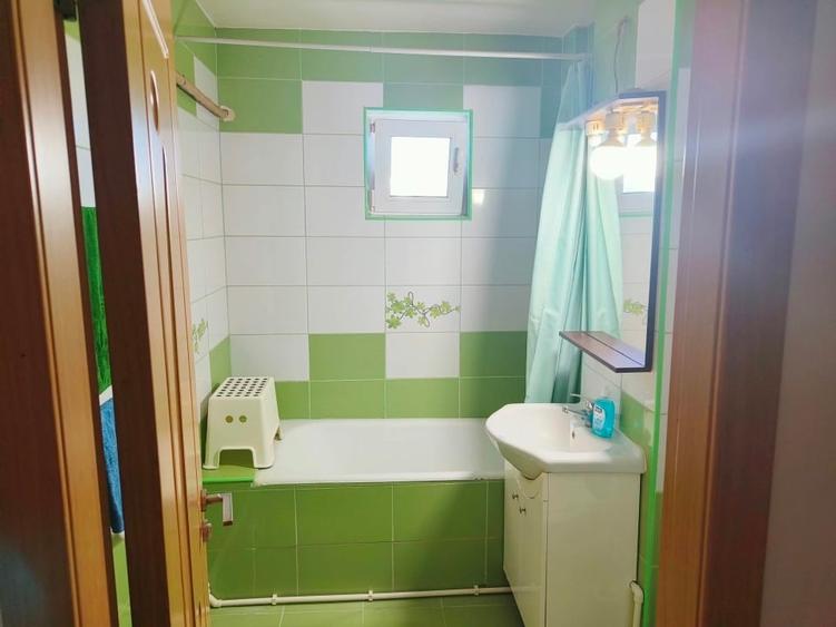 Apartament cu 2 camere decomandat, mobilat în Tomis III