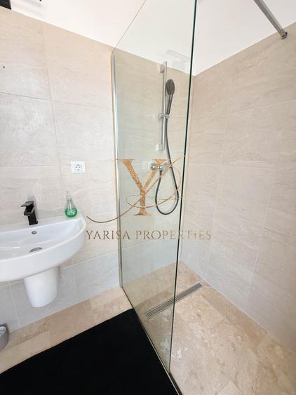 Apartament cu 3 camere semidecomandat în Sisești