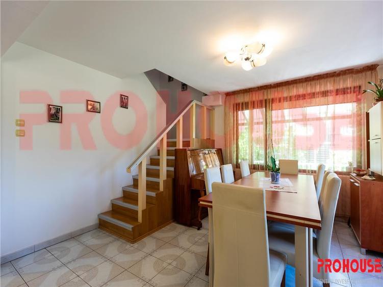 Casă cu 4 camere cu Teren 671 Mp în Gherăiești