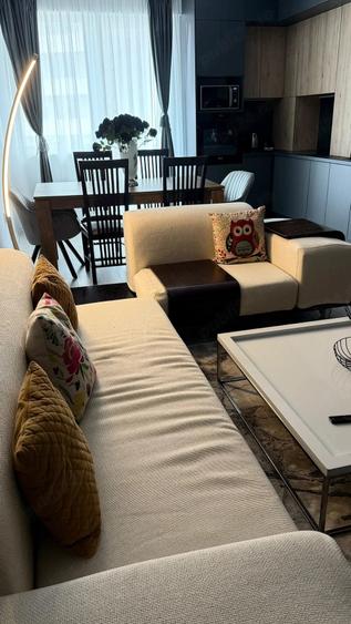 Apartament cu 2 camere decomandat în Ampoi 3