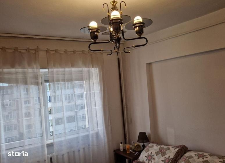 Apartament cu 4 camere în Gară