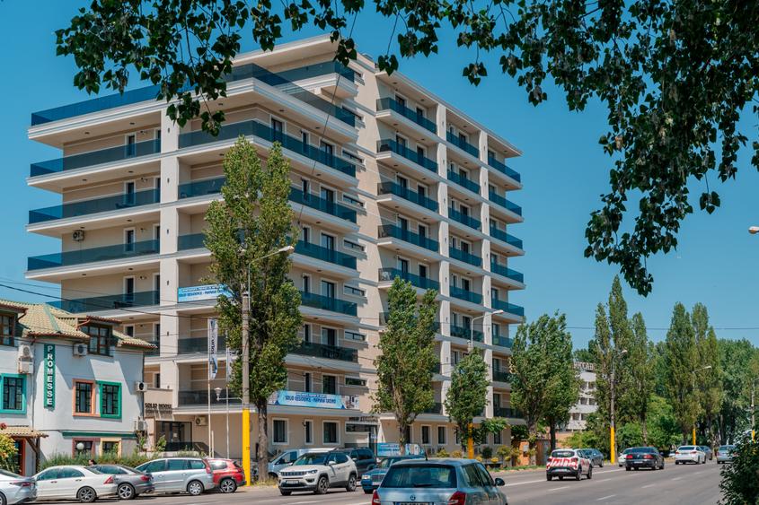 Apartament cu 2 camere decomandat, mobilat în Central