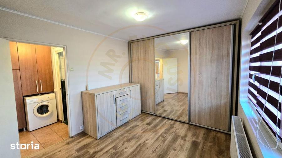 Apartament cu 3 camere decomandat, mobilat în Micro 16