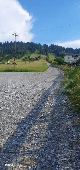 Teren de 9755 mp, în Central