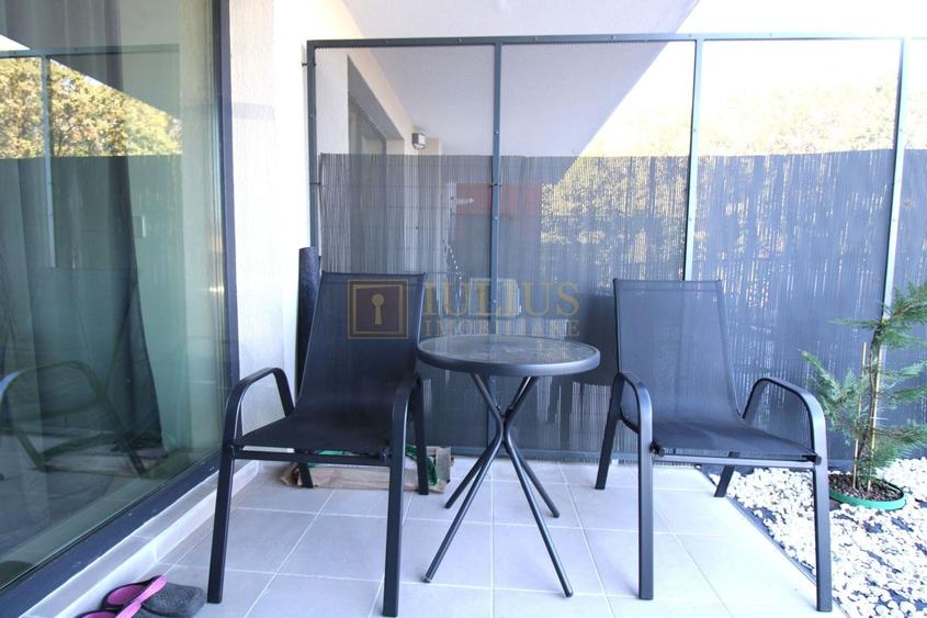 Apartament cu 3 camere decomandat, mobilat în Lipovei