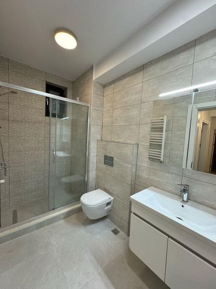 Apartament cu 2 camere decomandat în Palazu Mare