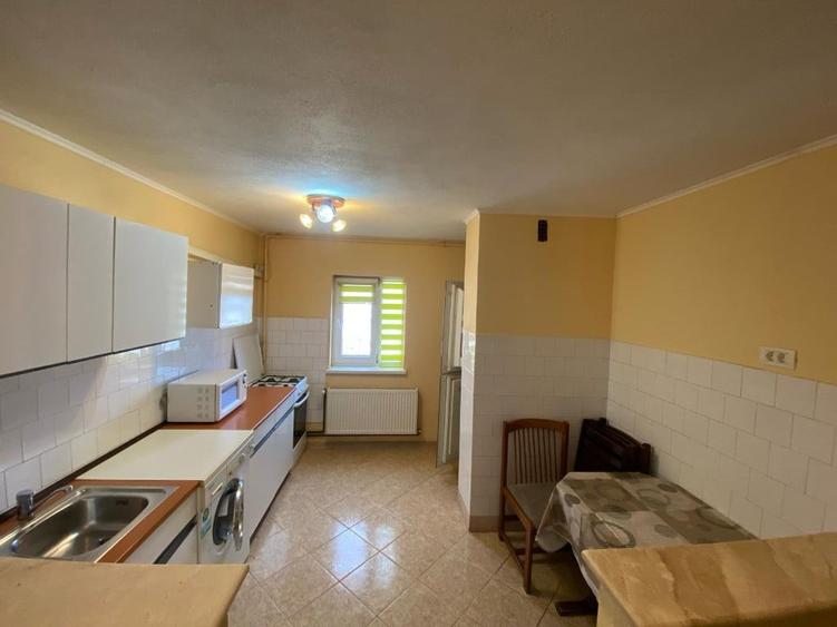 Apartament cu 2 camere semidecomandat în Micălaca