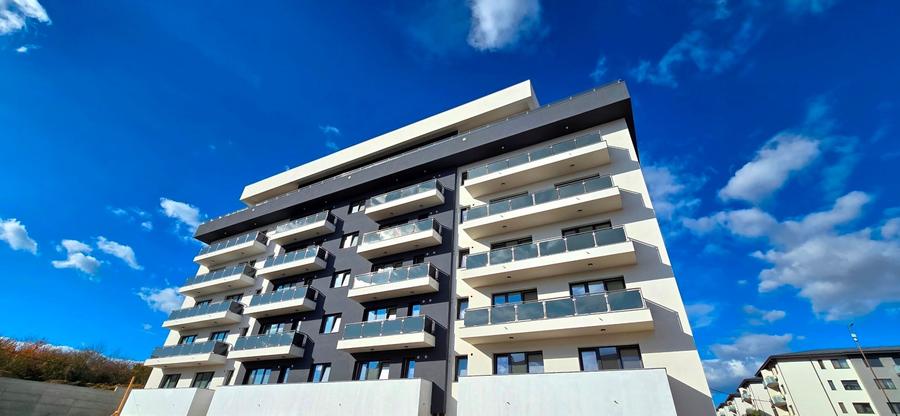 Apartament cu 2 camere decomandat în Galata