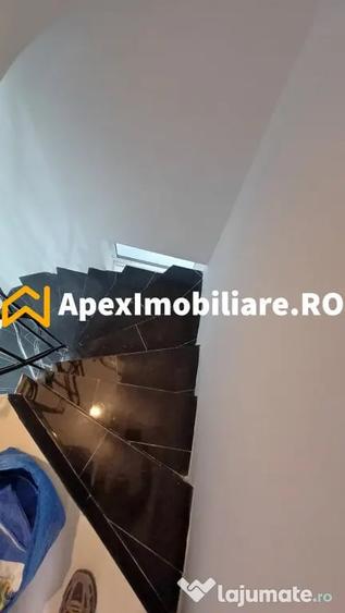 Apartament cu 3 camere semidecomandat în Moșilor