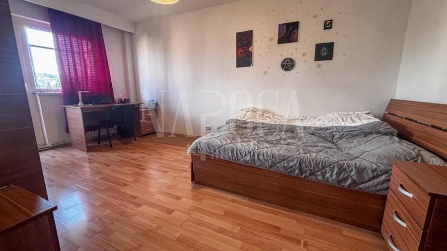 Apartament cu 4 camere decomandat în Mărăști
