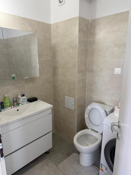 Apartament cu 2 camere nedecomandat în Berceni