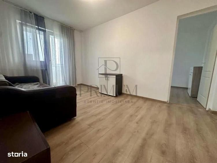 Apartament cu 2 camere semidecomandat în Șagului