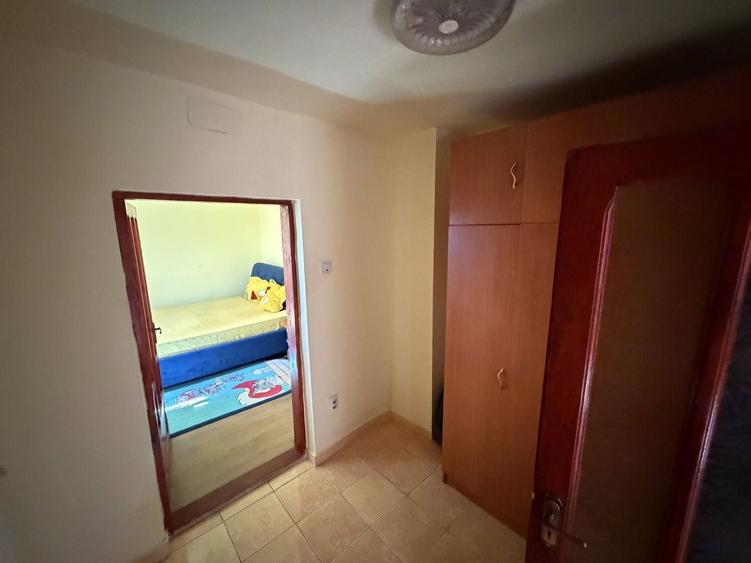 Casă individuală cu 3 camere cu Canalizare în Plantelor