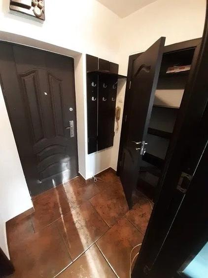 Apartament cu 1 camera, decomandat, zona Gara - 5