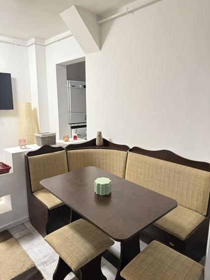Apartament cu 2 camere semidecomandat în Politehnica