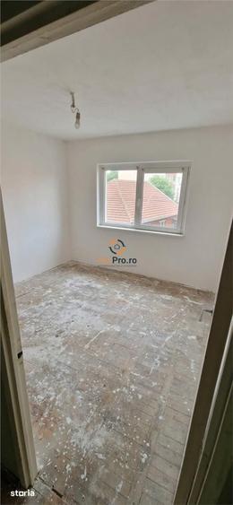 Apartament Decomandat Etaj 1 Zona Dambovita Bloc Izolat - 5