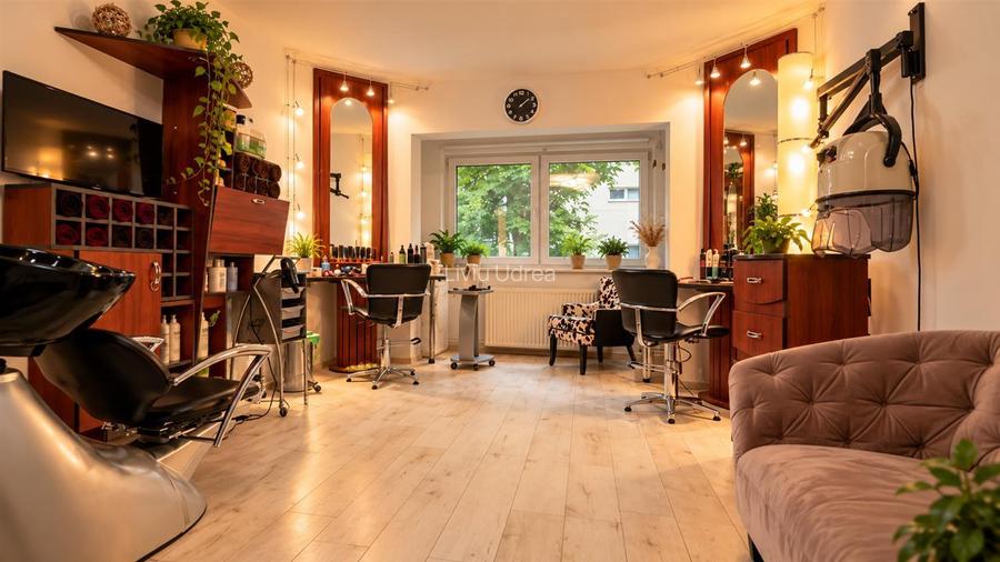 Apartament 3 camere cu 2 locuri de parcare Brasov
