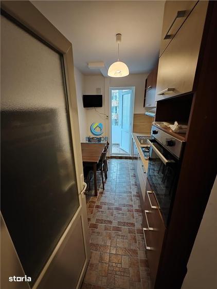 Apartament cu 3 camere decomandat, mobilat în Astra