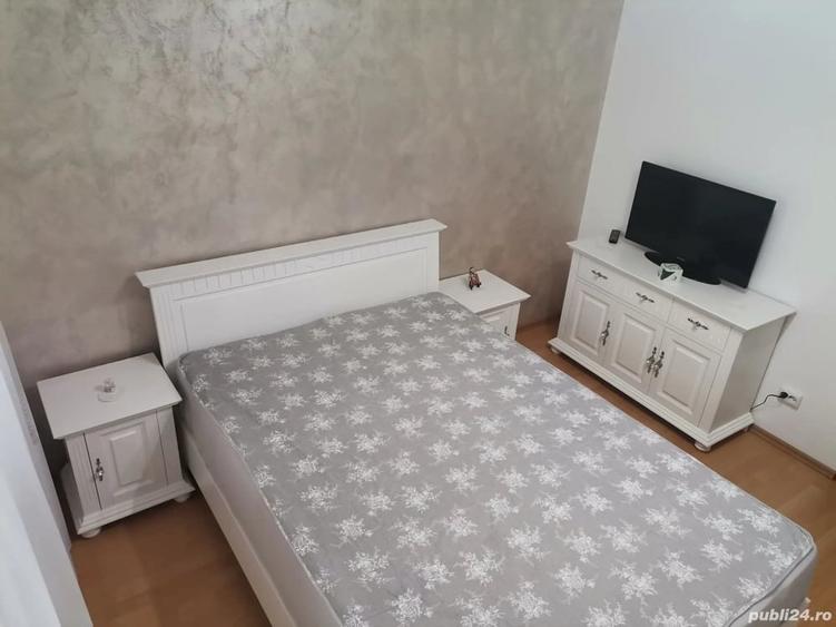Apartament cu 3 camere decomandat în Ostroveni