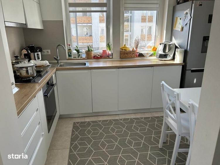 Apartament cu 2 camere decomandat în Remetea