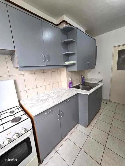 Apartament cu 2 camere semidecomandat în Calea Dumbrăvii