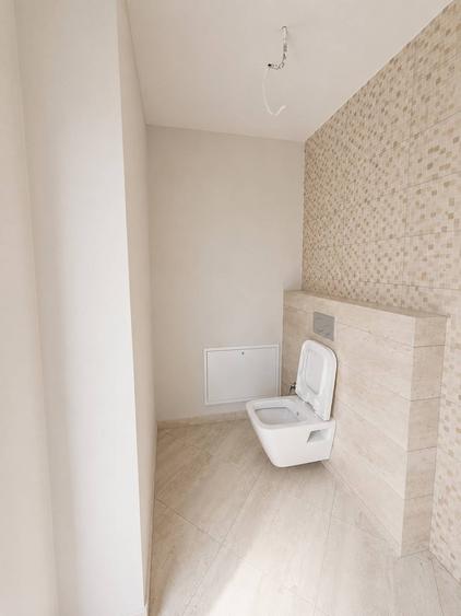 Casă cu 5 camere cu Teren 159 Mp în Borhanci