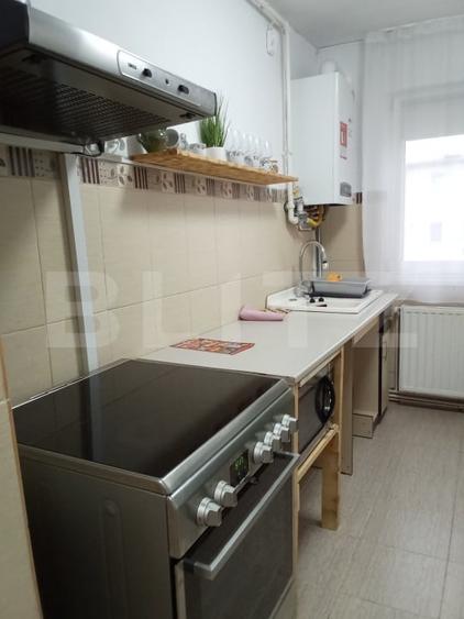 Apartament cu 2 camere semidecomandat, mobilat în Codlea