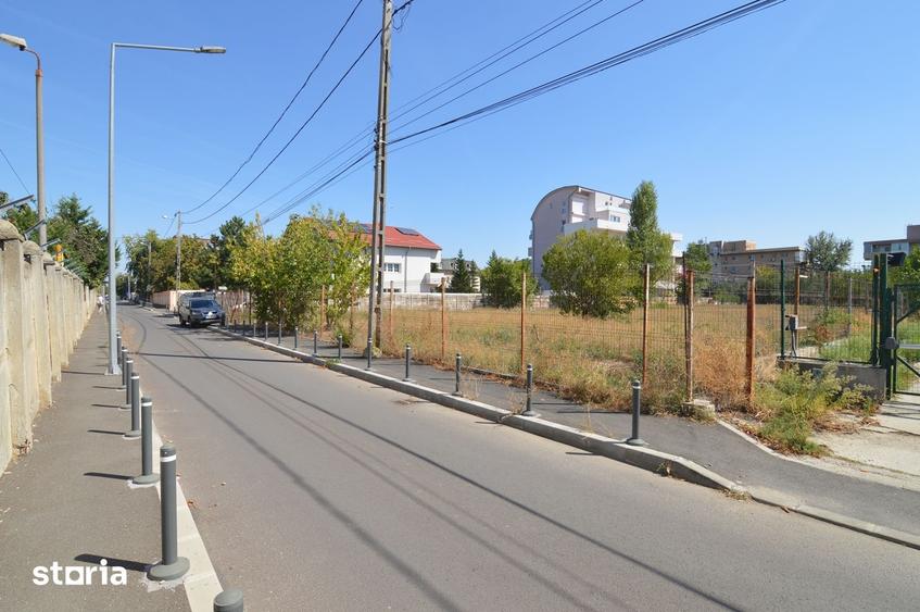 Teren de 3717 mp, în Dămăroaia