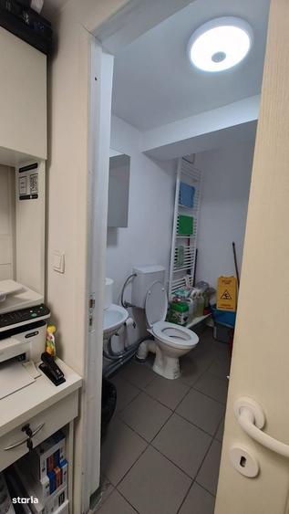Spațiu comercial, de 60 mp, în Decebal