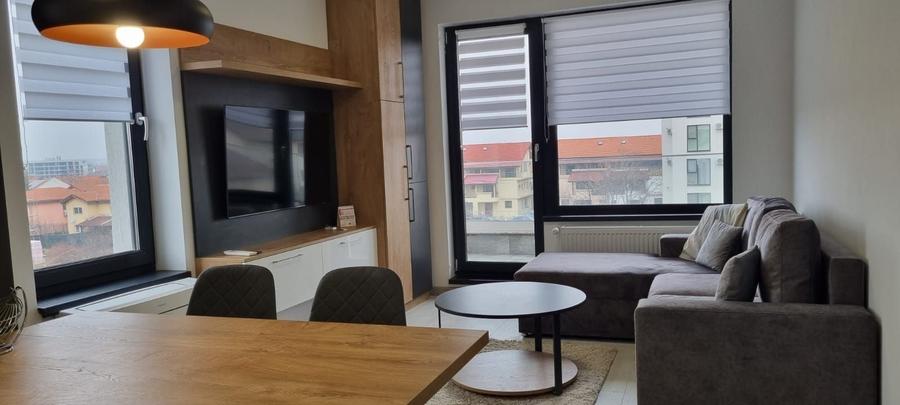 Apartament cu 3 camere decomandat, mobilat în Pipera