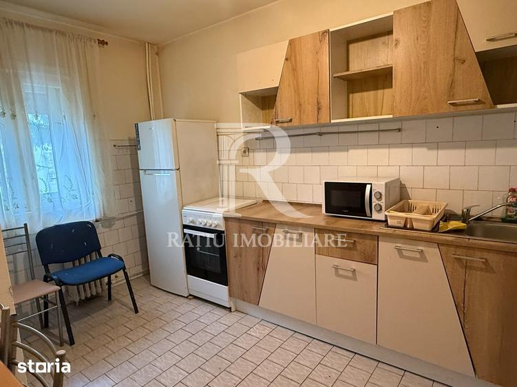 Apartament cu 4 camere în Iosia