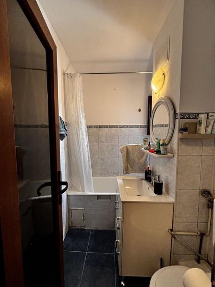 Apartament cu 3 camere decomandat în Gheorghe Lazăr