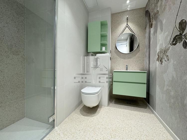 Apartament cu 3 camere semidecomandat, mobilat în Gheorgheni
