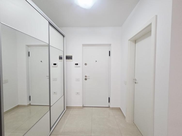 Apartament cu 2 camere nedecomandat, mobilat în Micro 17