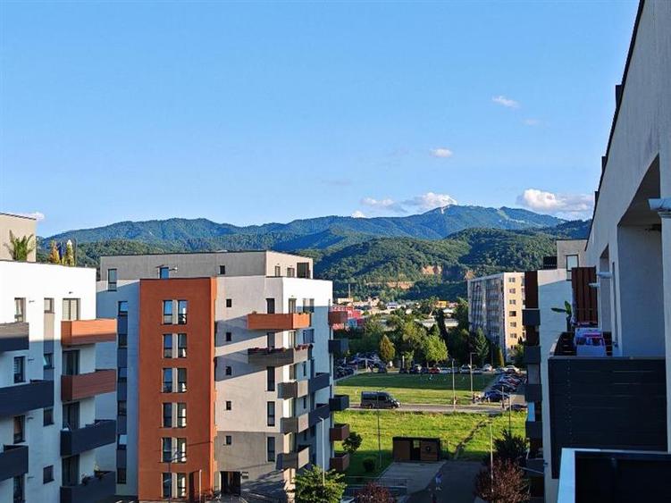 Apartament cu 2 camere decomandat, mobilat în Avantgarden