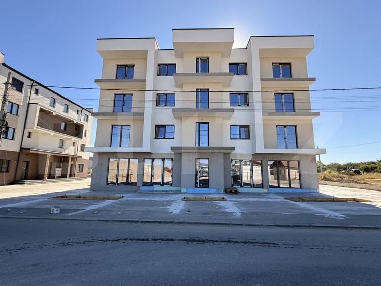 Apartament cu 2 camere decomandat în Est