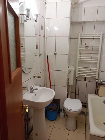 Garsonieră decomandată în Gară