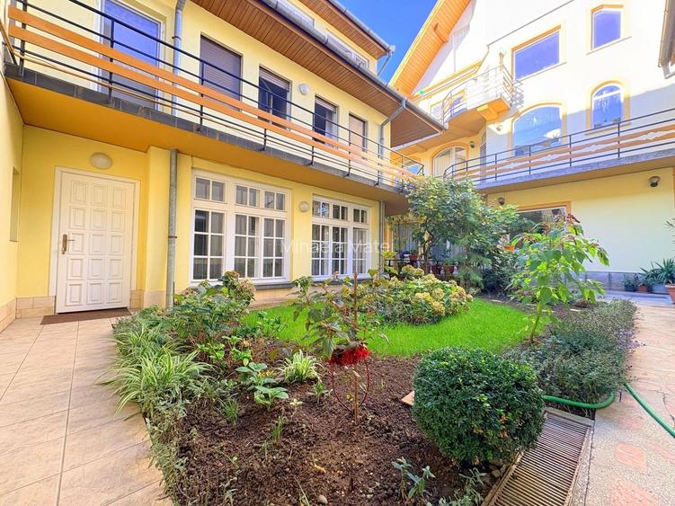 Apartament cu 3 camere la casa, acces individual - zona Lipovei