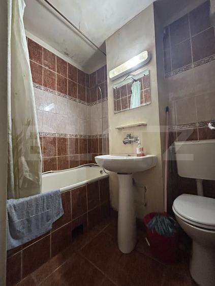 Apartament cu 2 camere semidecomandat, mobilat în Gherla