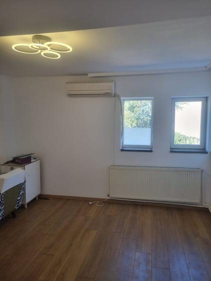 Apartament cu 2 camere semidecomandat în Alba Iulia