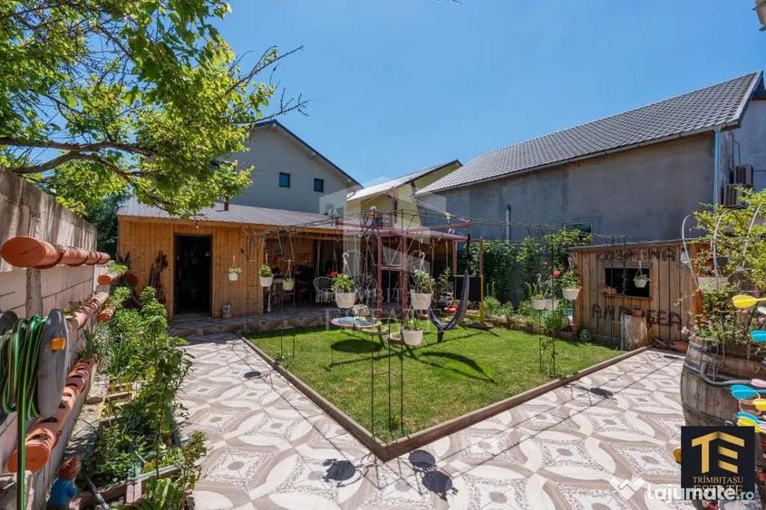 Casă cu 6 camere cu Teren 343 Mp în Central