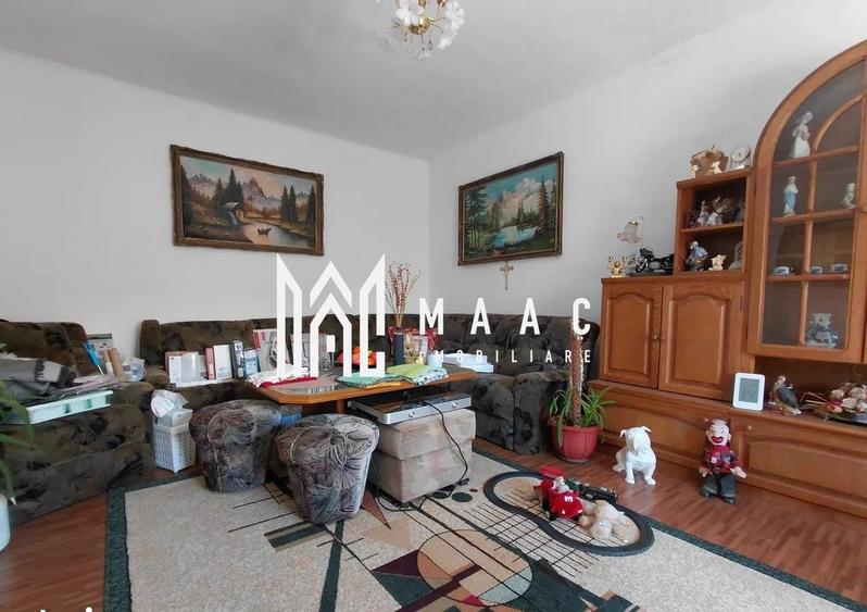 Casă individuală cu 4 camere cu Canalizare în Șura Mare