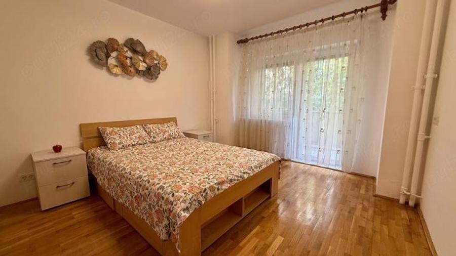 Apartament 3 camere Unirii intersectie cu Nerva Traian - 1