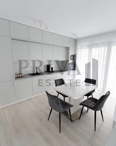 Apartament cu 2 camere semidecomandat, mobilat în Aradului