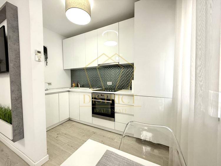 Apartament cu 2 camere semidecomandat, mobilat în Aradului