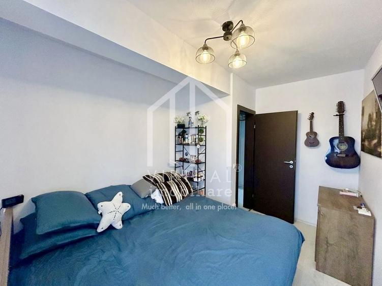Apartament cu 3 camere semidecomandat, mobilat în Turnișor